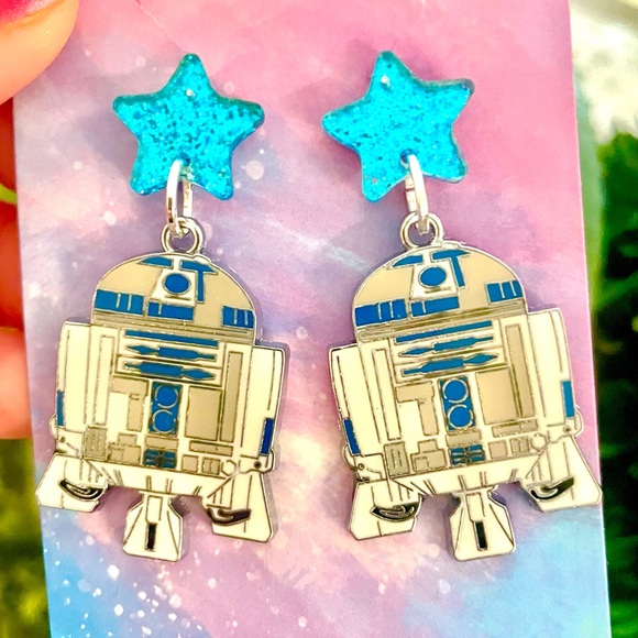 R2-D2 Dangle Earrings - Picture 7 of 8